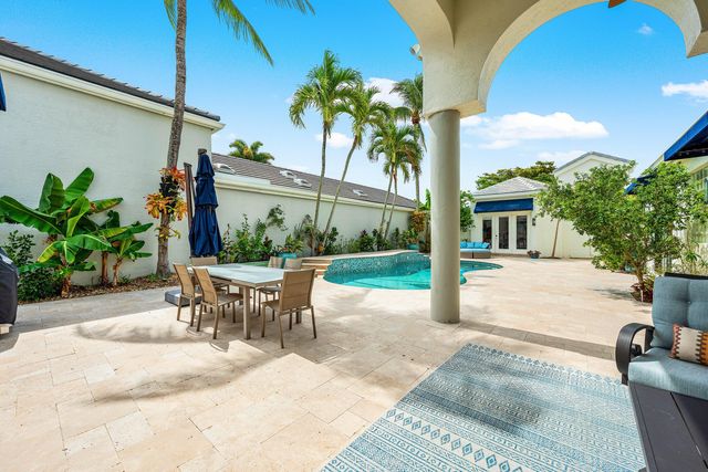 3507 NW Clubside Circle, Boca Raton, FL 33496
