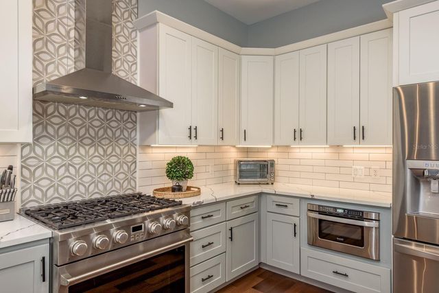 1499 E LAKE WOODLANDS PARKWAY, Oldsmar, FL 34677