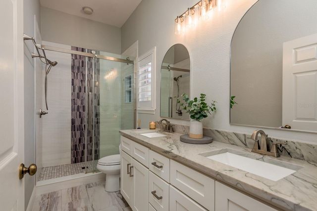 1499 E LAKE WOODLANDS PARKWAY, Oldsmar, FL 34677