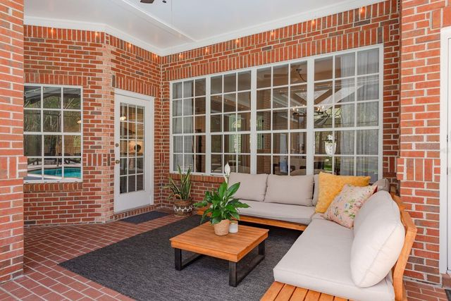 1499 E LAKE WOODLANDS PARKWAY, Oldsmar, FL 34677