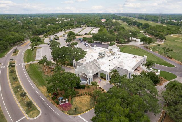 1499 E LAKE WOODLANDS PARKWAY, Oldsmar, FL 34677