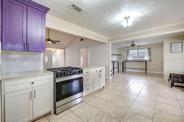11223 Sagehill Drive, Houston, TX 77089
