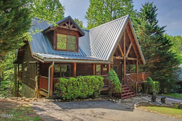 1943 Elk Springs Way, Gatlinburg, TN 37738