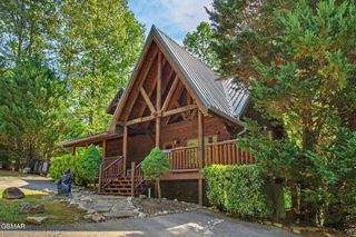 1943 Elk Springs Way, Gatlinburg, TN 37738