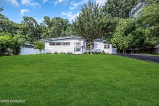 210 Parkview Terrace, Lincroft, NJ 07738