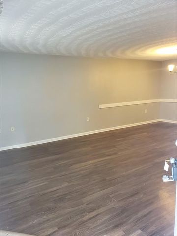 1232 Norview Ave Apt R, Norfolk, VA 23513