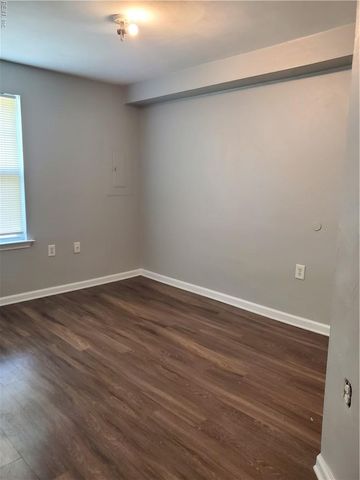 1232 Norview Ave Apt R, Norfolk, VA 23513