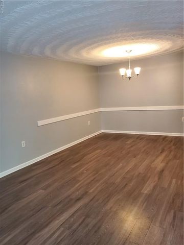 1232 Norview Ave Apt R, Norfolk, VA 23513