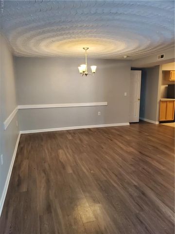 1232 Norview Ave Apt R, Norfolk, VA 23513