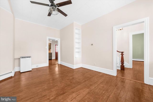 208 N MAIN ST, Douglassville, PA 19518