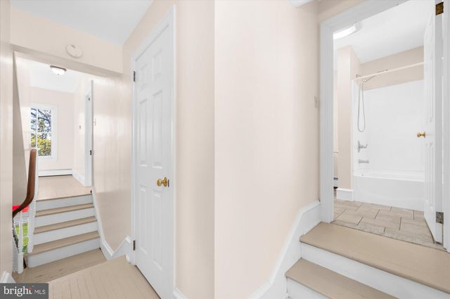 208 N MAIN ST, Douglassville, PA 19518