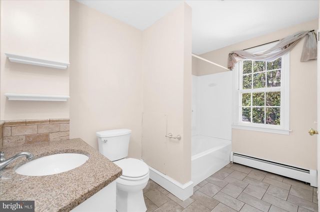 208 N MAIN ST, Douglassville, PA 19518