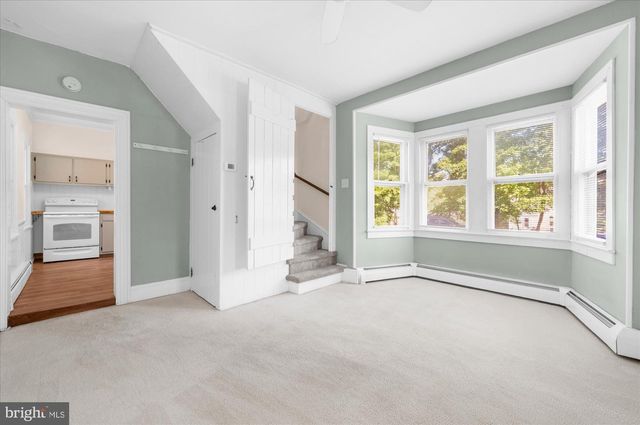 208 N MAIN ST, Douglassville, PA 19518