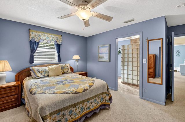 700 Canal Way, Boynton Beach, FL 33426