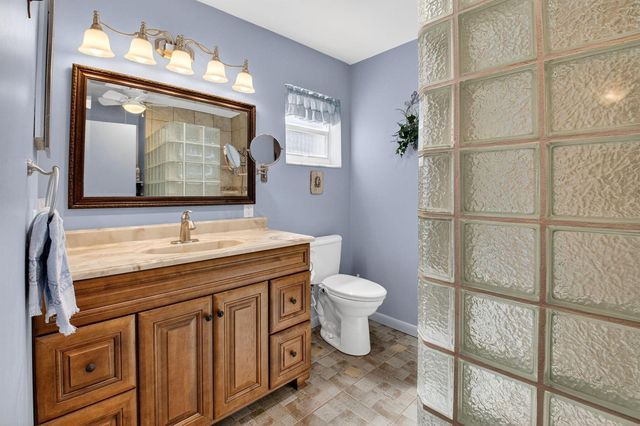 700 Canal Way, Boynton Beach, FL 33426