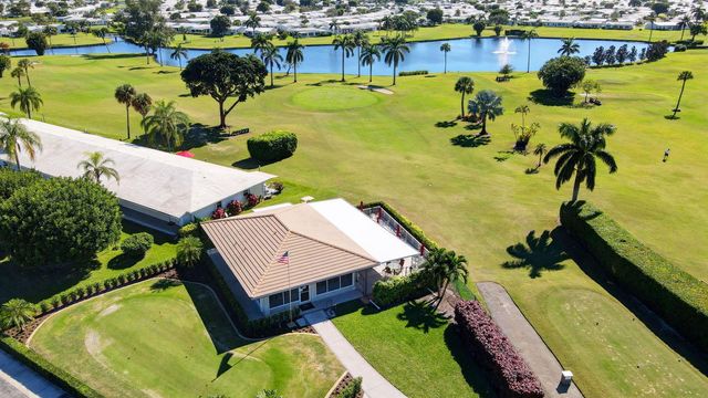 700 Canal Way, Boynton Beach, FL 33426