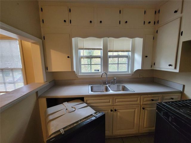 500 Allendale Drive, Decatur, GA 30032