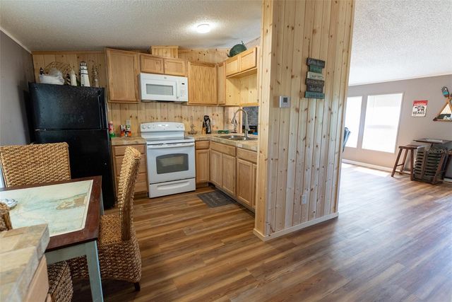 24525 NE 189TH STREET, Fort Mc Coy, FL 32134