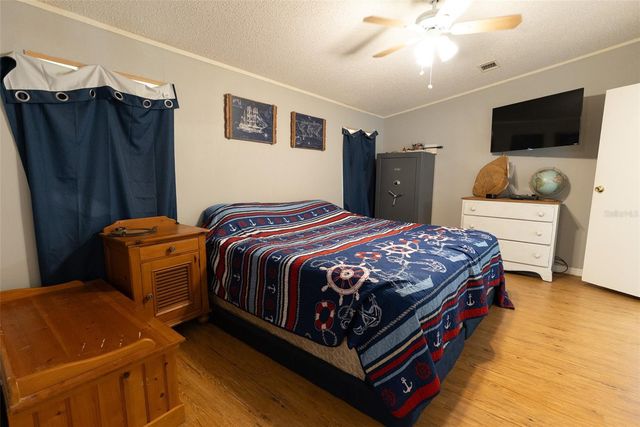24525 NE 189TH STREET, Fort Mc Coy, FL 32134