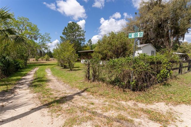 24525 NE 189TH STREET, Fort Mc Coy, FL 32134
