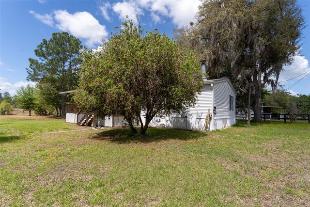 24525 NE 189TH STREET, Fort Mc Coy, FL 32134