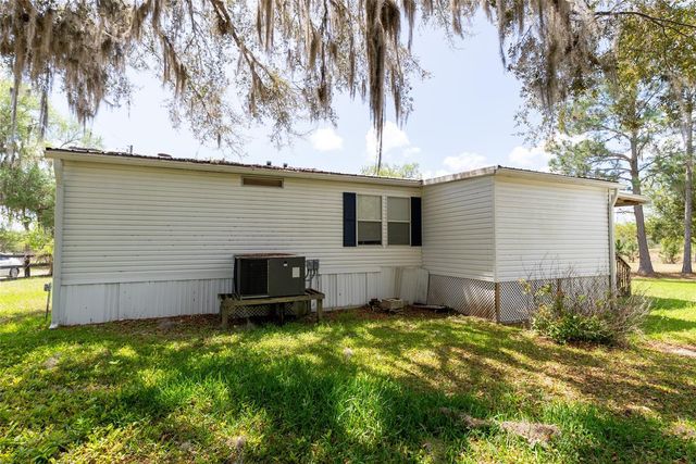 24525 NE 189TH STREET, Fort Mc Coy, FL 32134