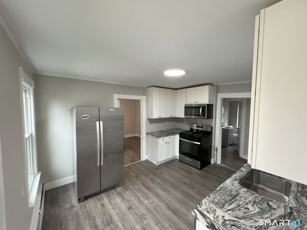 174 Lamson Street 1st Floor, West Haven, CT 06516