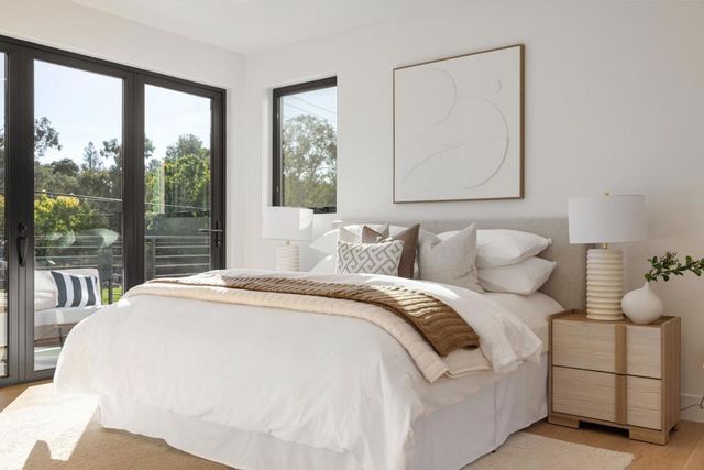 3569 Laguna Avenue, Palo Alto, CA 94306