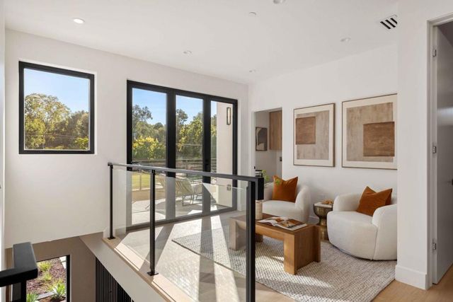 3569 Laguna Avenue, Palo Alto, CA 94306