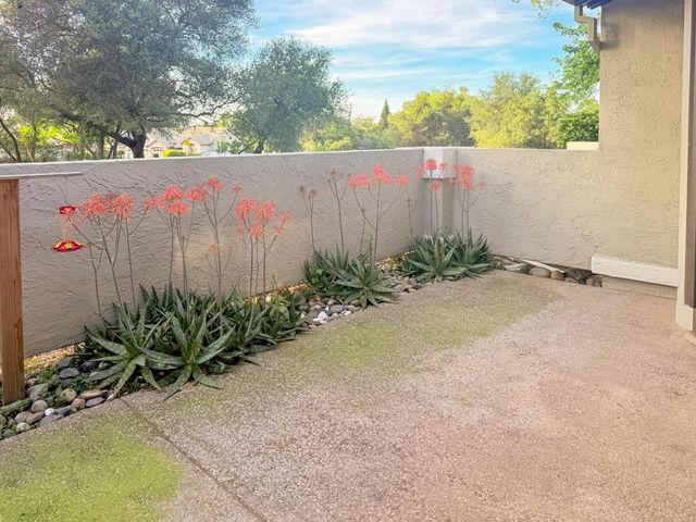 4702 El Cid Ct, Rocklin, CA 95677