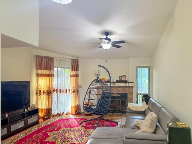 4702 El Cid Ct, Rocklin, CA 95677