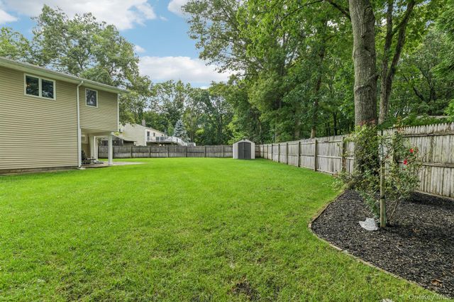 48 Junard Boulevard, Port Jefferson Station, NY 11776