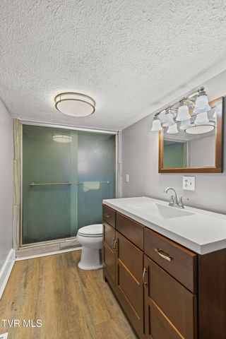 634 New Salem Road, Rogersville, TN 37857