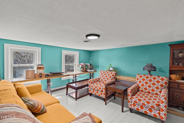 634 New Salem Road, Rogersville, TN 37857