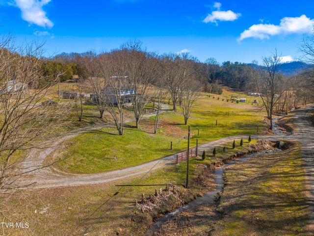 634 New Salem Road, Rogersville, TN 37857