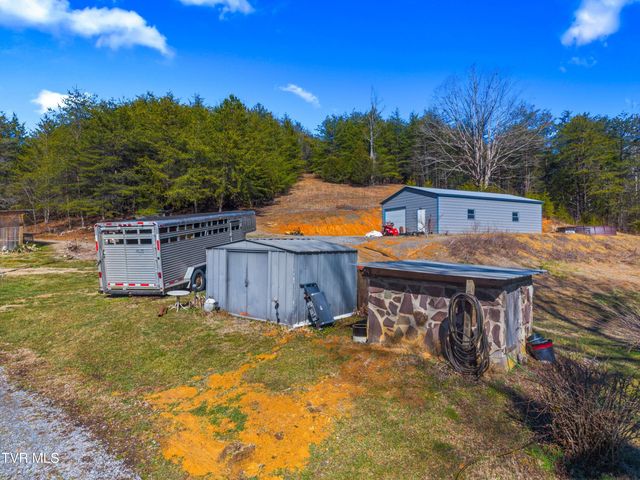 634 New Salem Road, Rogersville, TN 37857