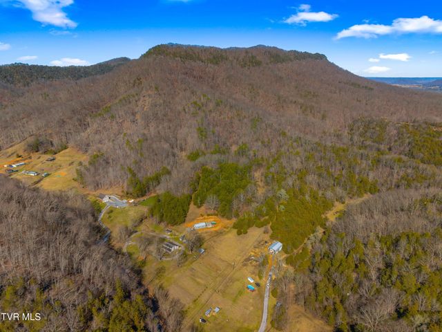 634 New Salem Road, Rogersville, TN 37857