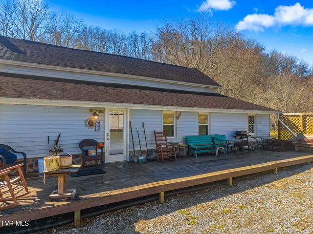 634 New Salem Road, Rogersville, TN 37857