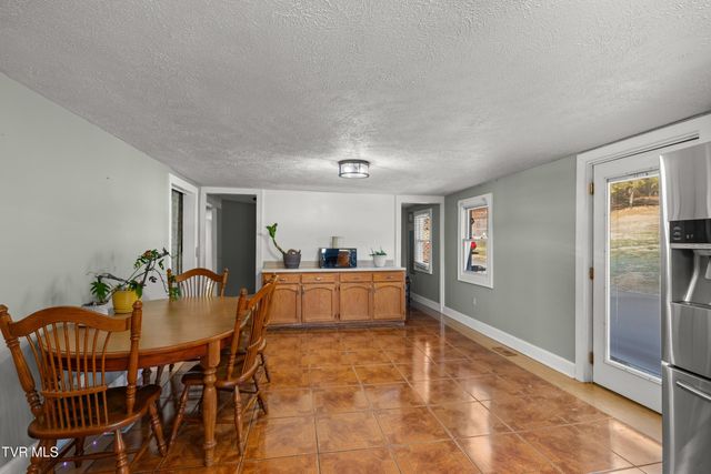 634 New Salem Road, Rogersville, TN 37857