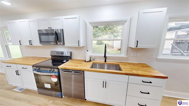 301 Edgewood Avenue, Elizabethtown, KY 42701