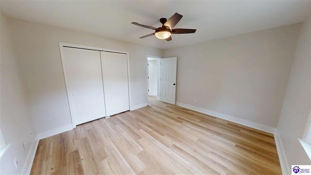 301 Edgewood Avenue, Elizabethtown, KY 42701