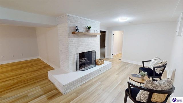 301 Edgewood Avenue, Elizabethtown, KY 42701