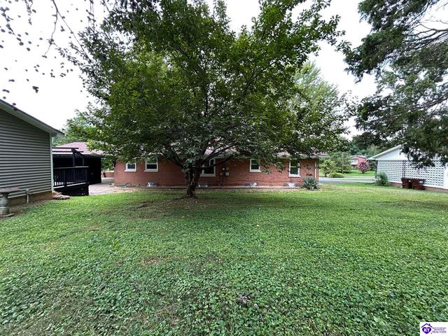 301 Edgewood Avenue, Elizabethtown, KY 42701