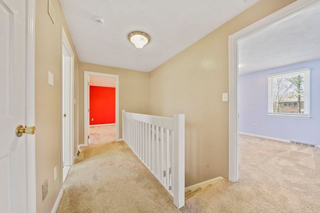 75 Erica Dr, Stoughton, MA 02072