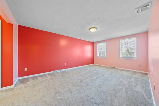 75 Erica Dr, Stoughton, MA 02072