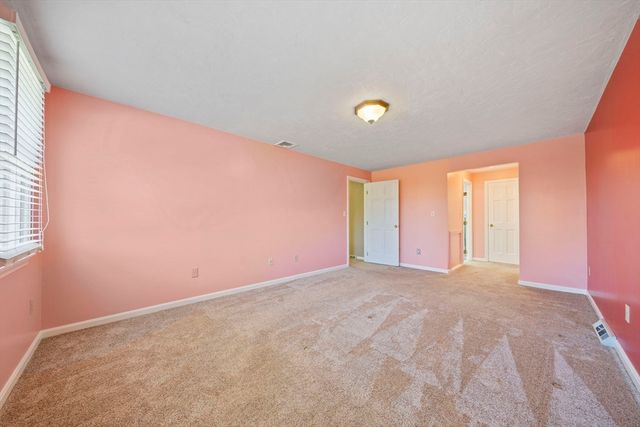 75 Erica Dr, Stoughton, MA 02072