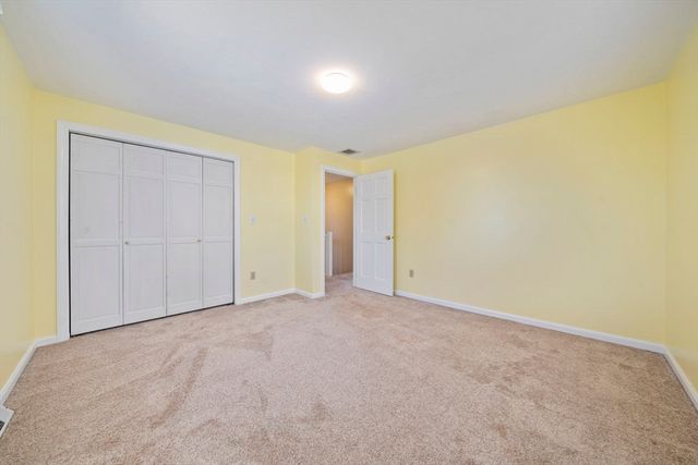 75 Erica Dr, Stoughton, MA 02072