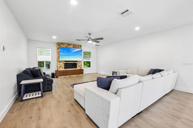 19106 SHELDON STREET, Orlando, FL 32833