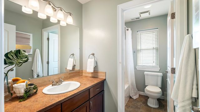 5714 W 57th Ave, Spokane, WA 99224