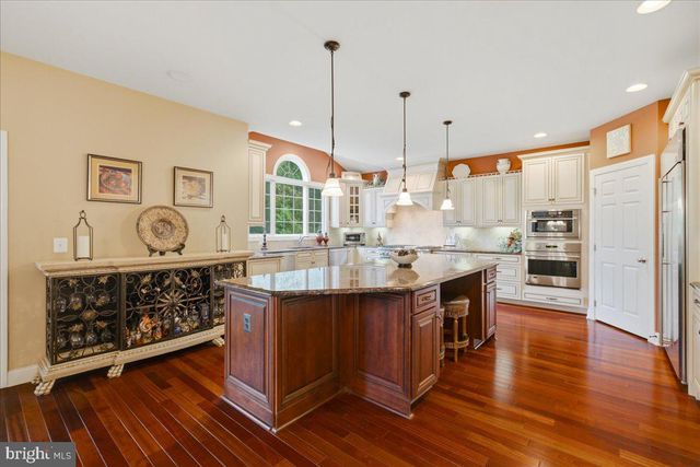 5808 MALVERN HILL CT, Haymarket, VA 20169